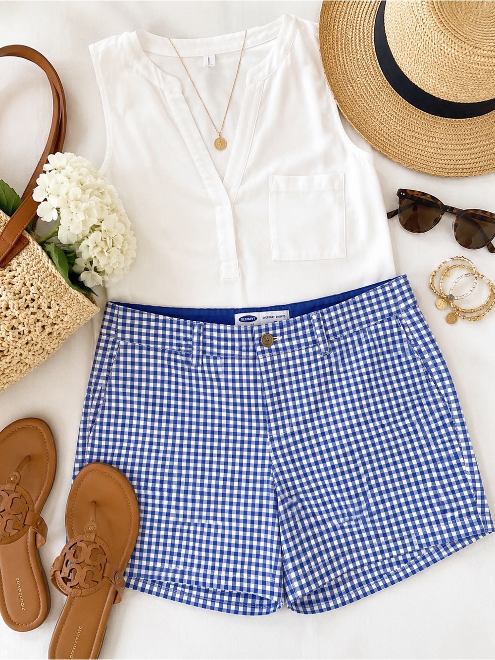 Old Navy Everyday Blue White Gingham Flat Front Chino Shorts Womens SZ 12 Preppy